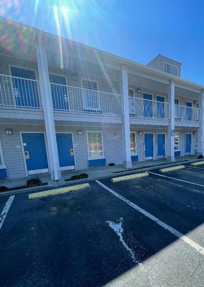 Baymont By Wyndham Hotel 2*