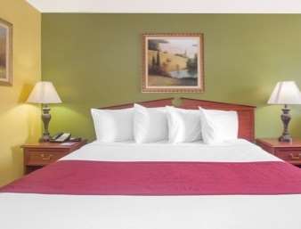 Hotel Baymont By Wyndham