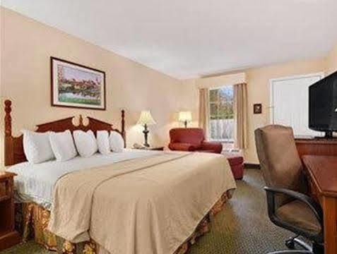 Baymont By Wyndham
